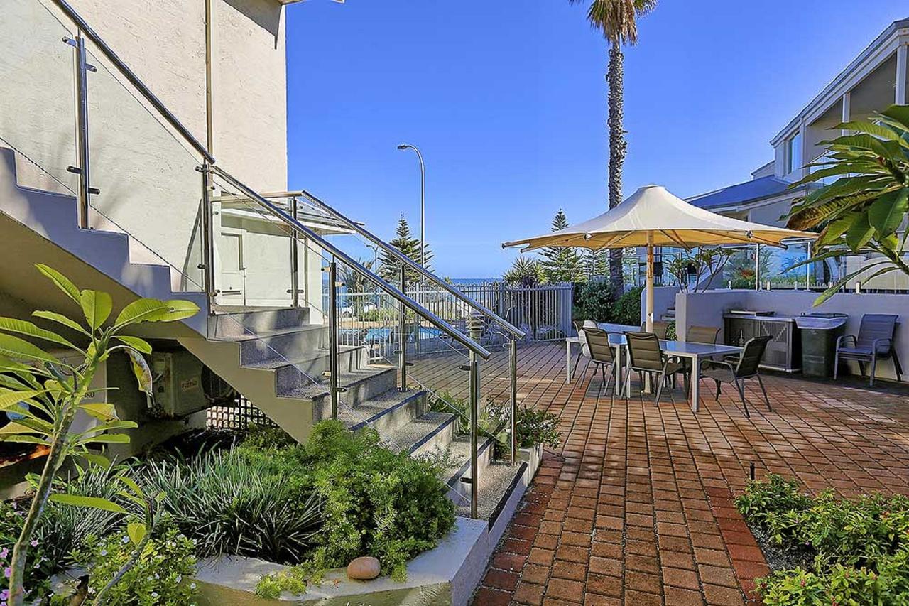 Beachfront @ Scarbs Perth Luaran gambar
